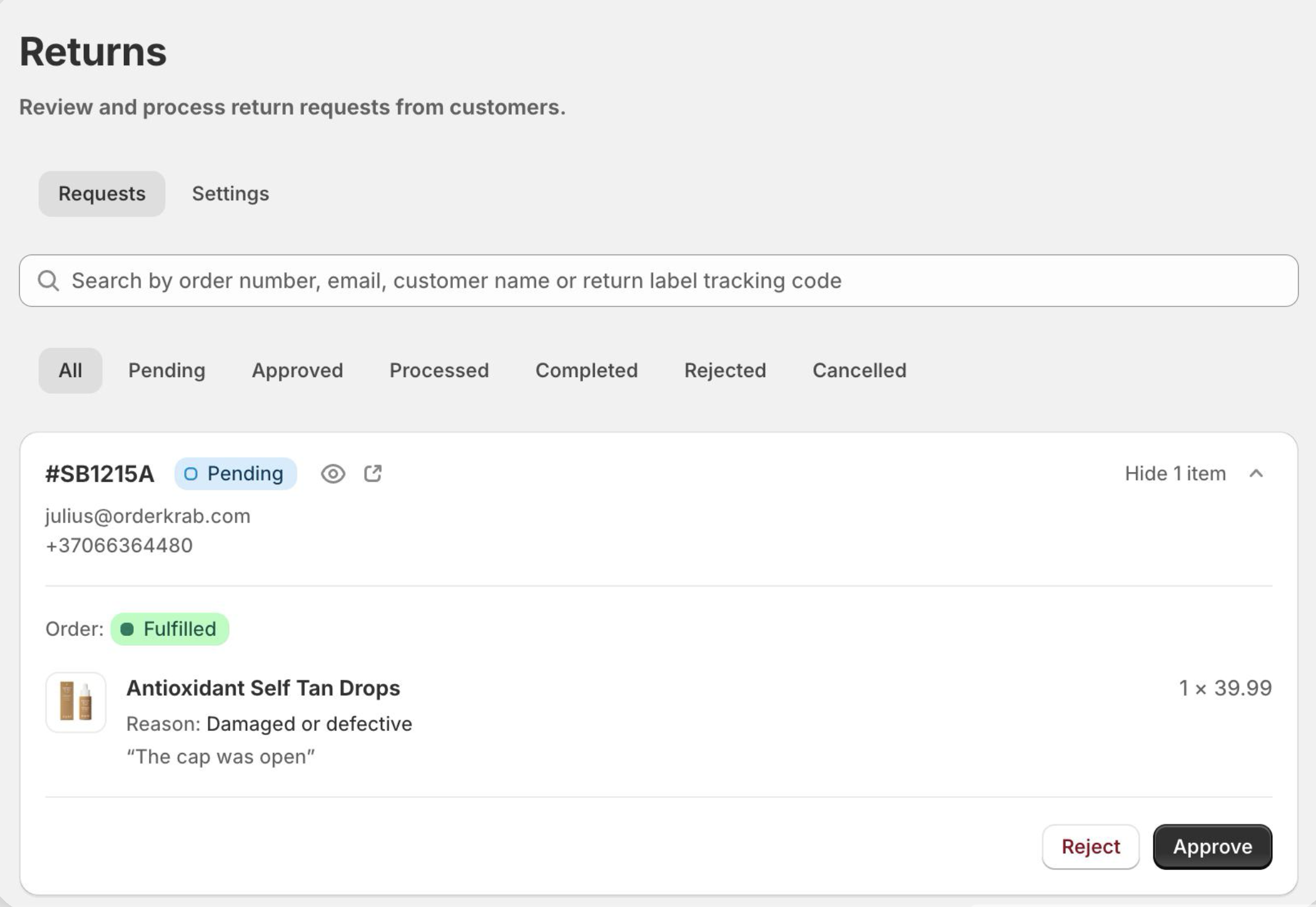 The Returns screen in OrderKrab with a pending request showing the returned item, its reason and the customer's note, ready to approve or reject.